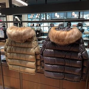 Meet your Posher, Latisha